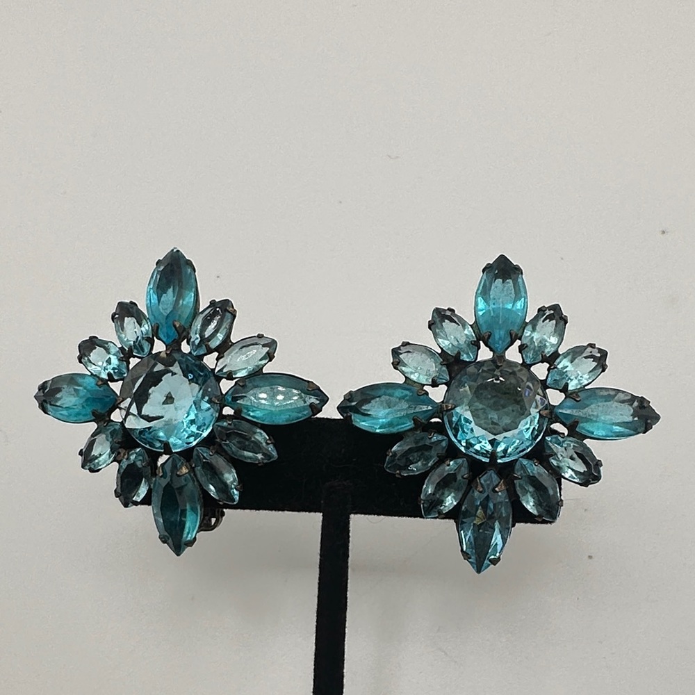 Vintage KJL Clip on Earrings